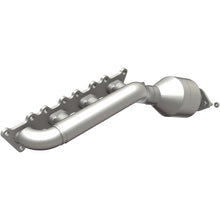 Load image into Gallery viewer, MagnaFlow Conv DF 2009 Kia Borrego 4.6L Driver Side