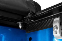 Load image into Gallery viewer, Lund 2022+ Nissan Frontier (5ft. Bed) Genesis Roll Up Tonneau Cover - Black