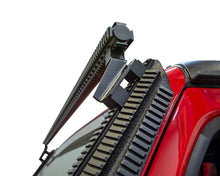 Load image into Gallery viewer, DV8 Offroad 2018+ JL/Gladiator Picatinny Rail Roof Light Mount