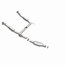Load image into Gallery viewer, Magnaflow Conv DF 02-04 Explorer 4.6L