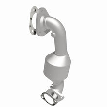 Load image into Gallery viewer, MagnaFlow Converter Direct Fit 10-17 Ford Taurus/10-16 Lincoln MKT V6-3.5L