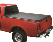 Load image into Gallery viewer, Lund 00-04 Dodge Dakota (5ft. Bed) Genesis Snap Tonneau Cover - Black