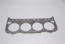 Load image into Gallery viewer, Cometic 92-96 GM LT1 Small Block 4.040 inch Bore .070 inch MLS-5 Head Gasket (w/Valve Pockets)