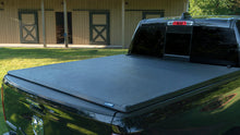 Load image into Gallery viewer, Lund 19-23 Ford Ranger (6ft Bed) Genesis Elite Tri-Fold Tonneau Cover - Black