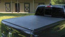 Load image into Gallery viewer, Lund 22-23 Nissan Frontier 5ft. Bed - Genesis Tri-Fold Tonneau Cover - Black