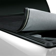 Load image into Gallery viewer, Lund 00-04 Dodge Dakota (5ft. Bed) Genesis Elite Seal &amp; Peel Tonneau Cover - Black